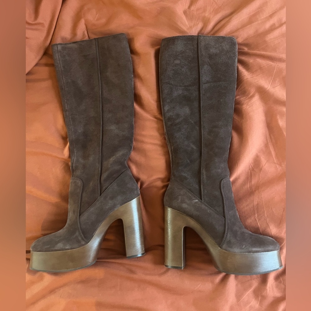 Size 9 Vince Camuto suede platform brown boots